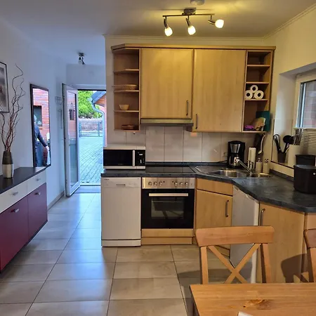 Wohlfuehl-apartment Mit Viel Privatsphaere Und Komfort * Дельменхорст
